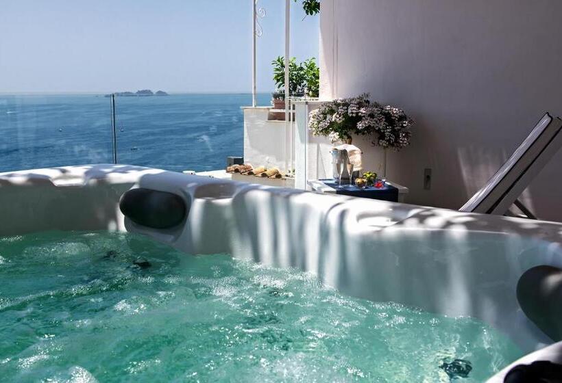 豪华套房, Montemare