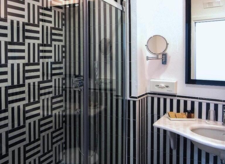 豪华海景房, Montemare