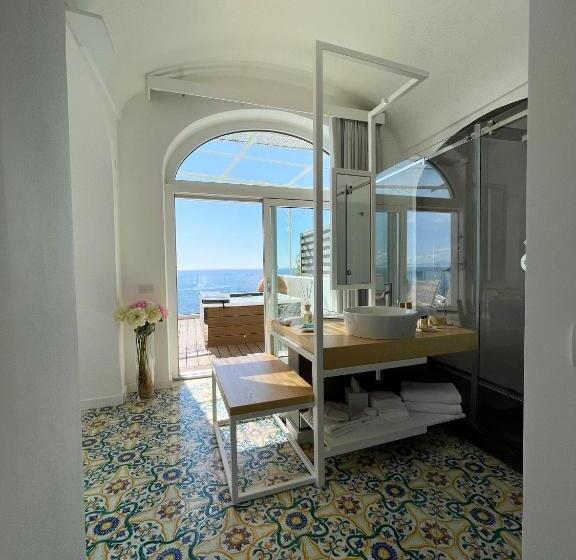 豪华套房, Montemare