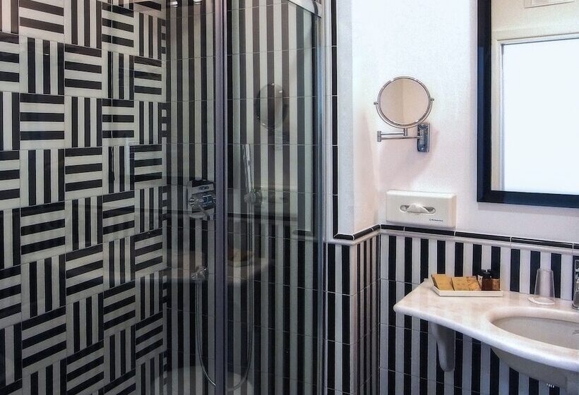 豪华海景房, Montemare