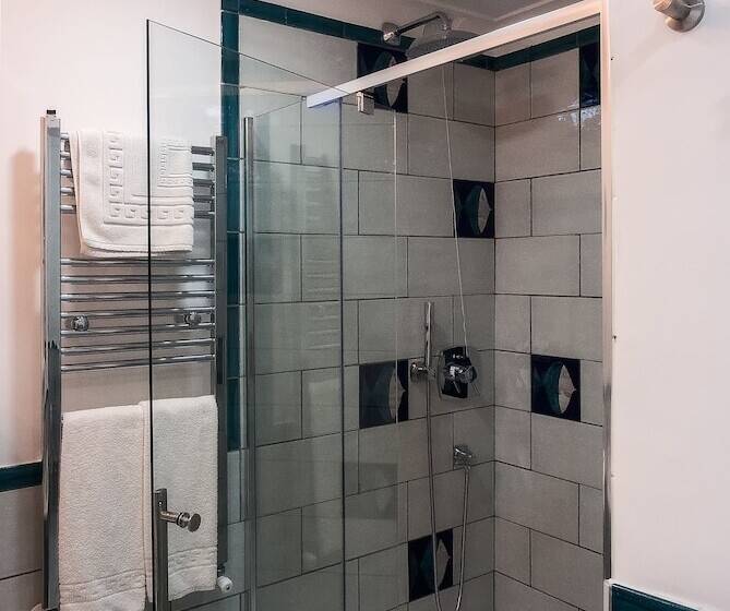 豪华海景房, Montemare