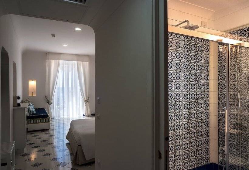 豪华海景房, Montemare