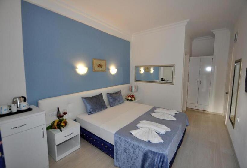 Семейный Номер, Navy