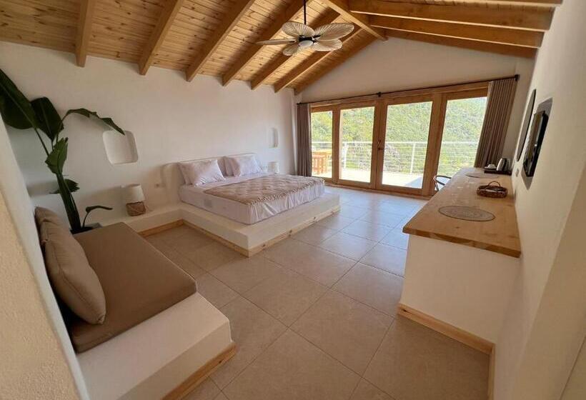 سوئیت با وان آب گرم, Oludeniz Manzara