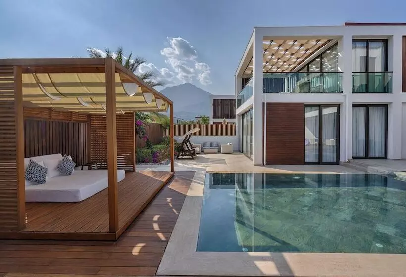 スーペリアー１ベッドルームビラ, Rixos Premium Tekirova, The Land of Legends Access