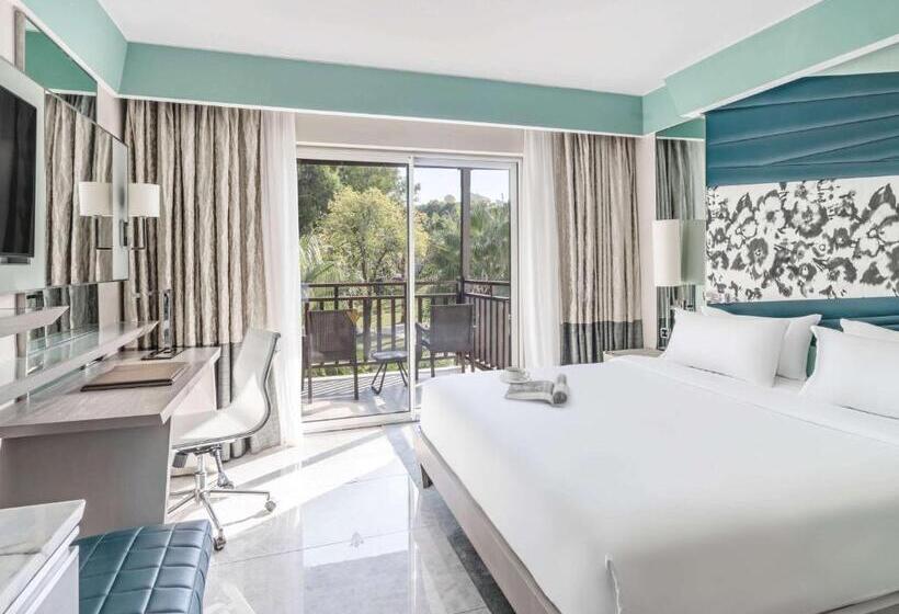 جناح عائلي, Rixos Premium Tekirova, The Land of Legends Access