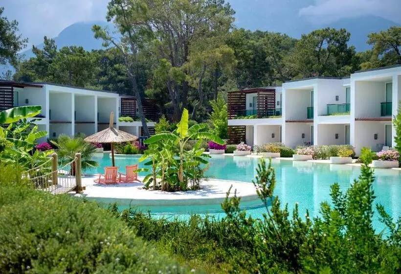 プール付き１ベッドルームヴィラ, Rixos Premium Tekirova, The Land of Legends Access