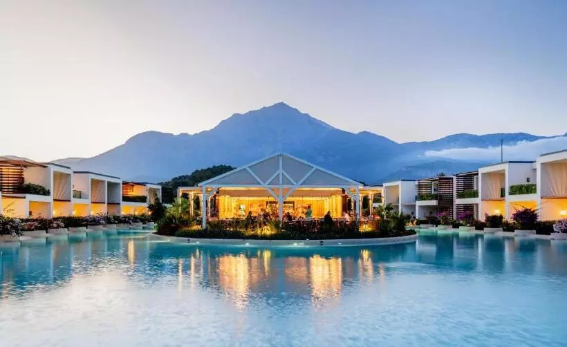 プール付き１ベッドルームヴィラ, Rixos Premium Tekirova, The Land of Legends Access