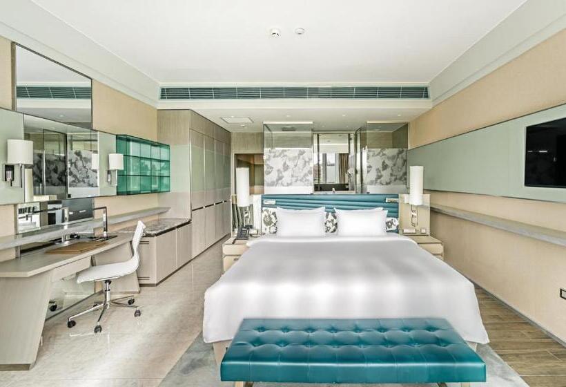 فيلا غرفة نوم واحدة مع مسبح, Rixos Premium Tekirova, The Land of Legends Access