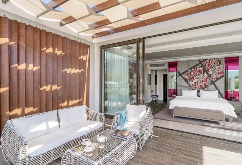 スーペリアー１ベッドルームビラ, Rixos Premium Tekirova, The Land of Legends Access