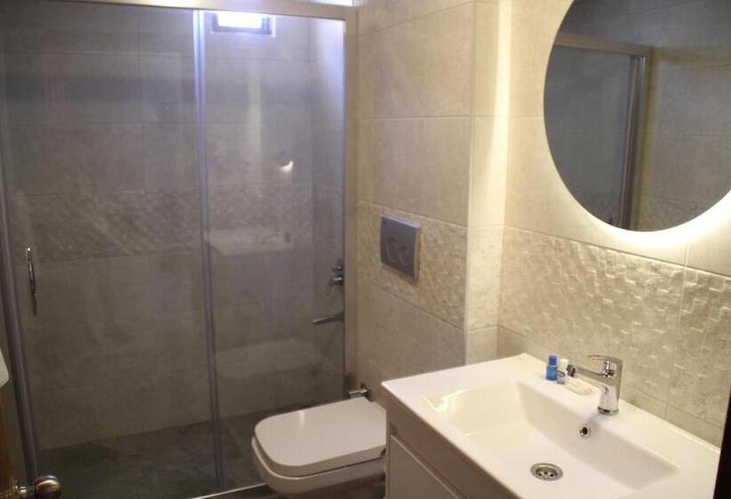 Люкс Вид на Море, Rosy Suites