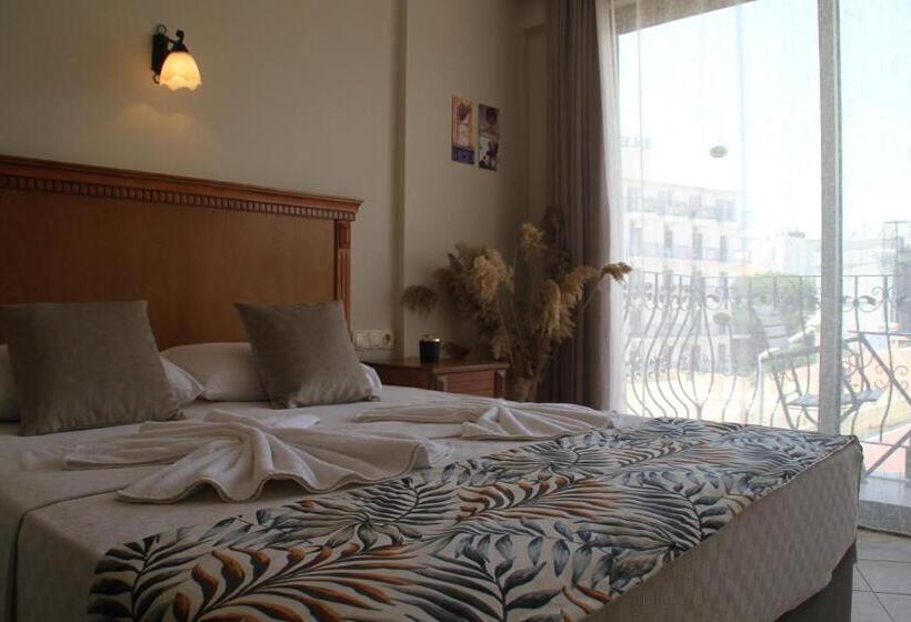 Люкс Вид на Море, Rosy Suites