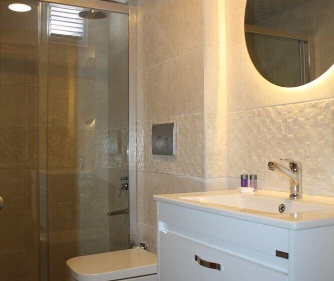 Студия Стандарт Вид на Море, Rosy Suites