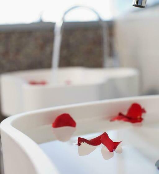 Полулюкс, Unahotels T Hotel Cagliari