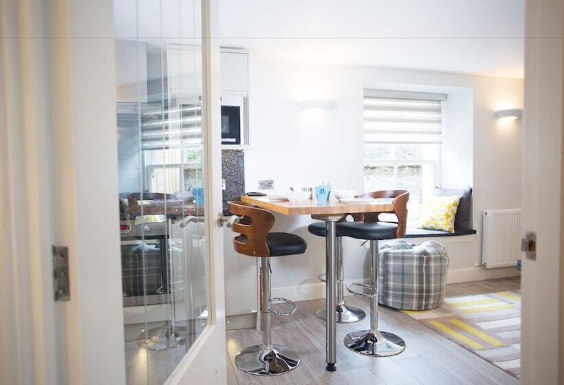 Апартаменты Deluxe 1 Спальня, The Glenmoriston Townhouse