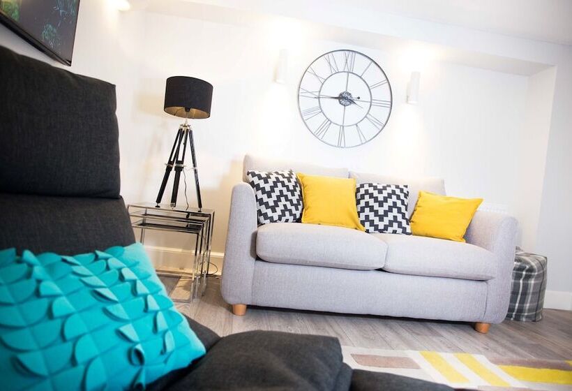 Апартаменты Deluxe 2 Спальни, The Glenmoriston Townhouse