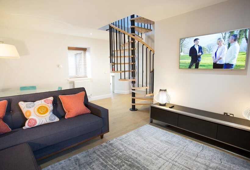 Апартаменты Deluxe 2 Спальни, The Glenmoriston Townhouse