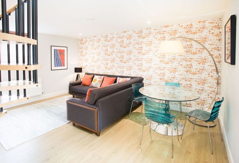 Апартаменты Deluxe 2 Спальни, The Glenmoriston Townhouse