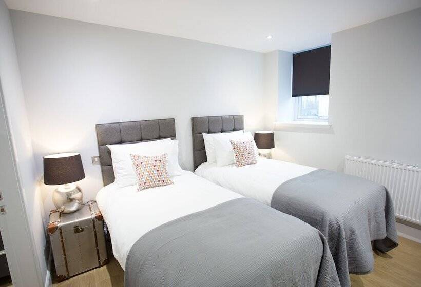 Апартаменты Deluxe 2 Спальни, The Glenmoriston Townhouse