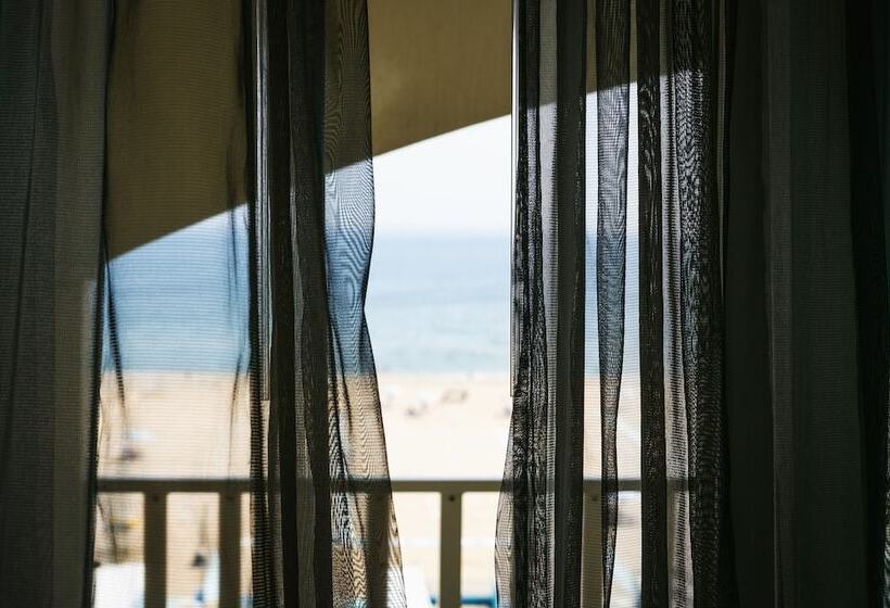 オーシャンビュースーペリアールーム, Yes Hotel Touring & Spa