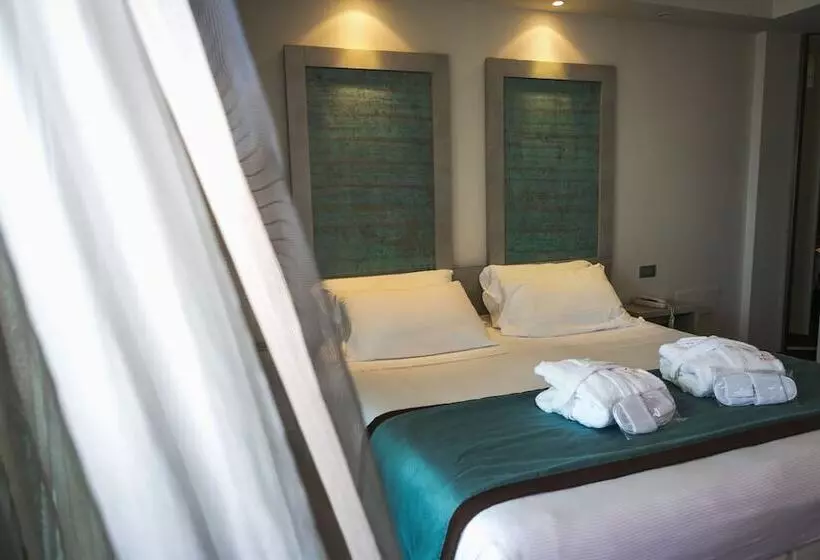 اتاق سوپریور سه تخته, Yes Hotel Touring & Spa