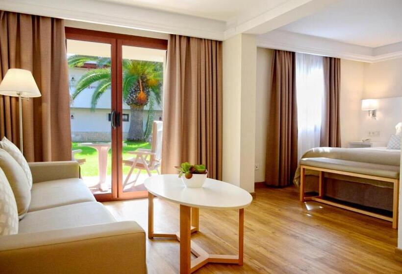 سوییت جونیور با چشم‌انداز استخر, Alua Suites Fuerteventura  All Inclusive