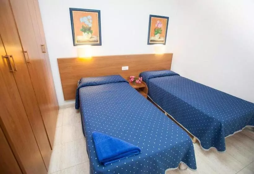 ویلای 2 خوابه, Villas Las Marinas
