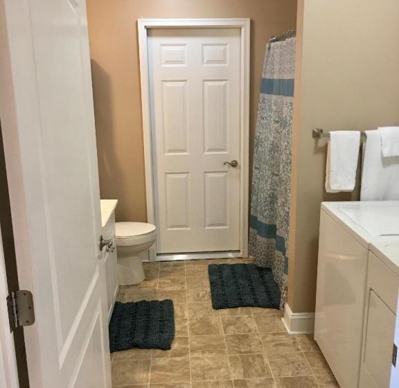 Люкс Повышенной Комфортности, A Mighty Oak B&b