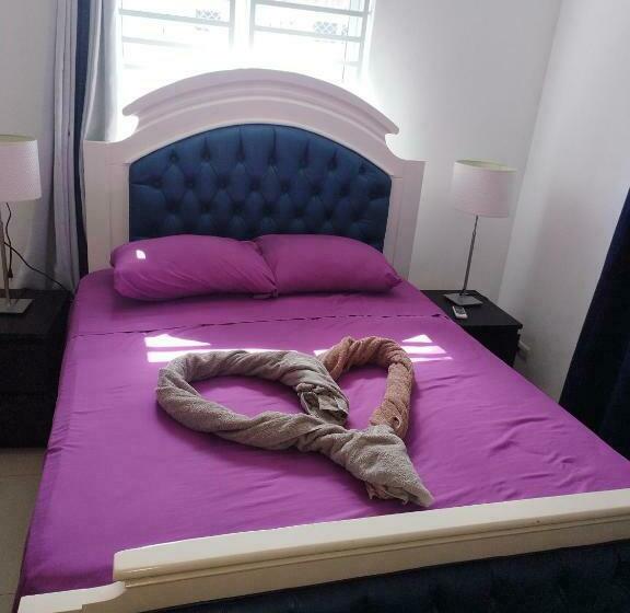 اتاق لوکس, Rolando Share Apart