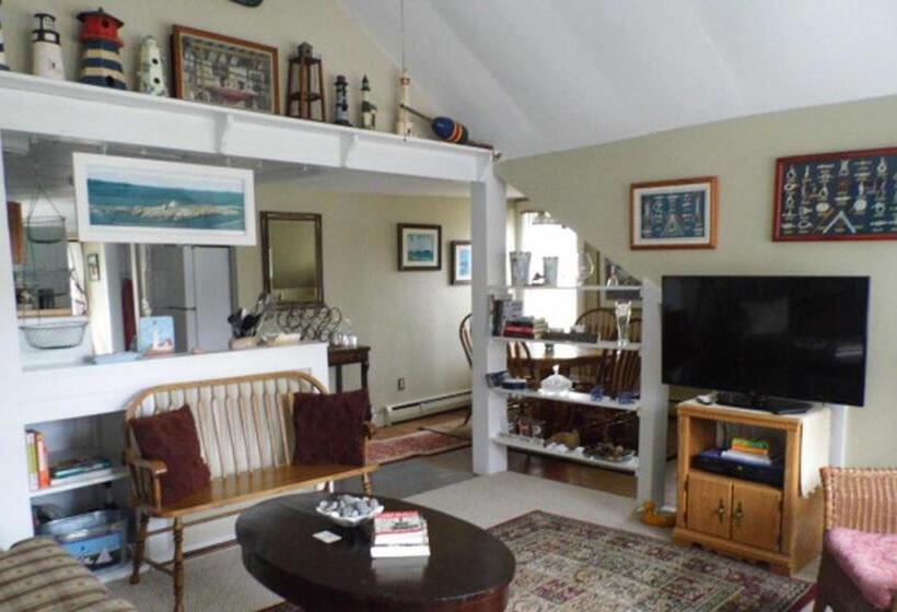 شقة غرفتين, Otter Creek Inn