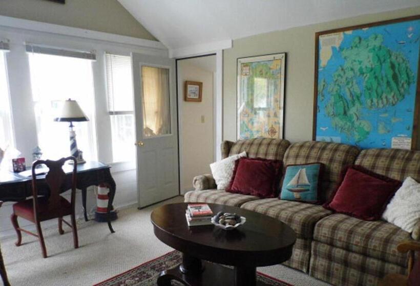 شقة غرفتين, Otter Creek Inn