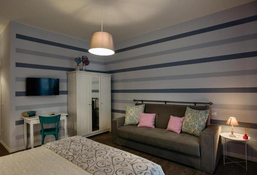 اتاق استاندارد با بالکن, La Bicicletta Rooms