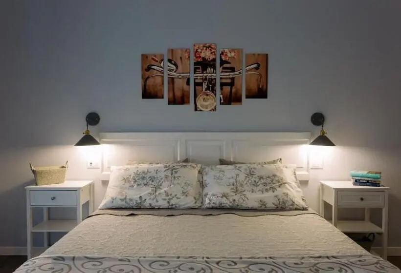 اتاق استاندارد با بالکن, La Bicicletta Rooms