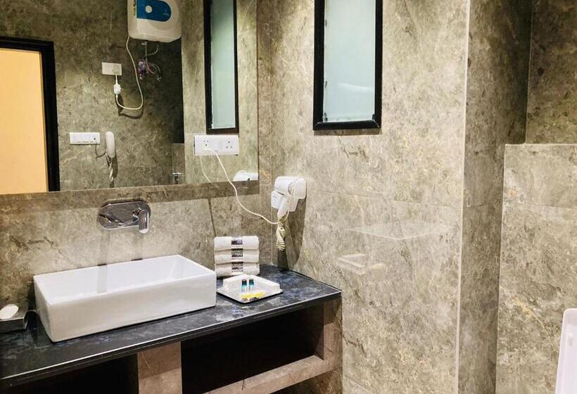 스위트 킹사이즈 침대, Aman Palace