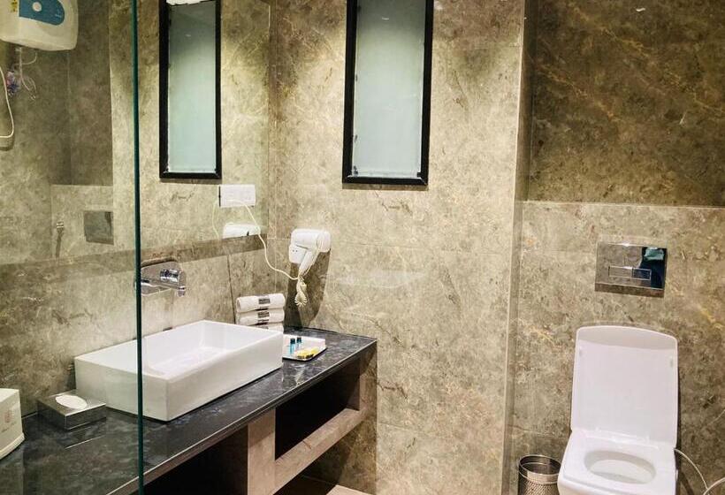 스위트 킹사이즈 침대, Aman Palace