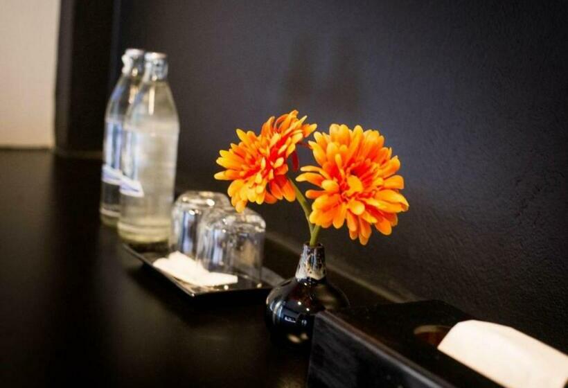 豪华房间, B Black Hotel Chonburi