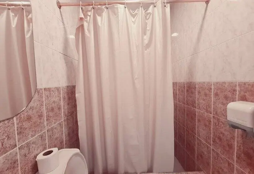اتاق خانوادگی, Chat Noir Cuenca