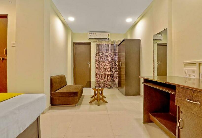 اتاق استاندارد, Itsy Hotels Carnival Inn