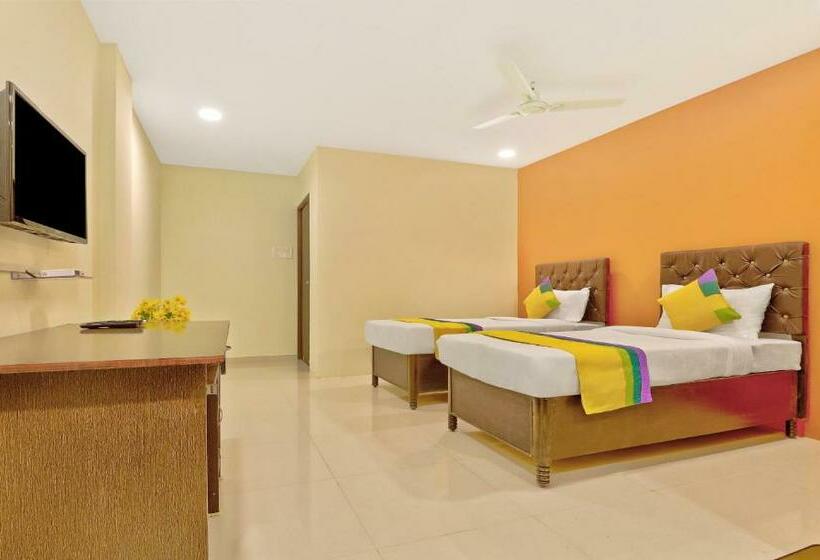 اتاق استاندارد, Itsy Hotels Carnival Inn