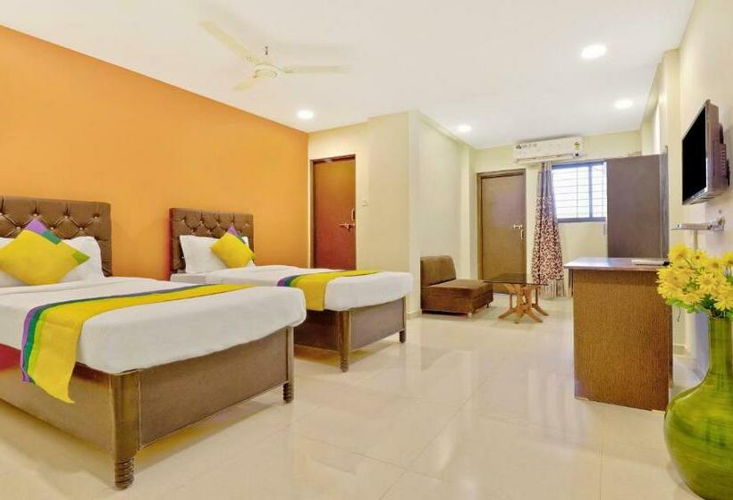 اتاق استاندارد, Itsy Hotels Carnival Inn