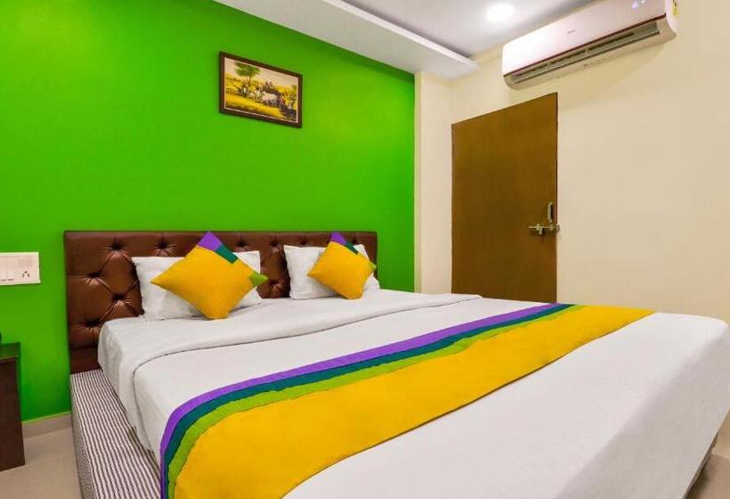 اتاق استاندارد, Itsy Hotels Carnival Inn