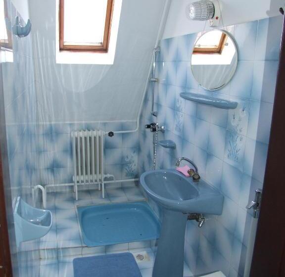 スタンダードルーム, Révész Vendégház