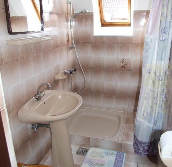 スタンダードルーム, Révész Vendégház