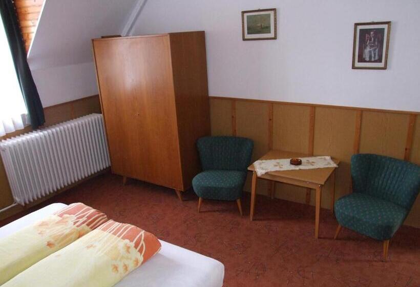 スタンダードルーム, Révész Vendégház