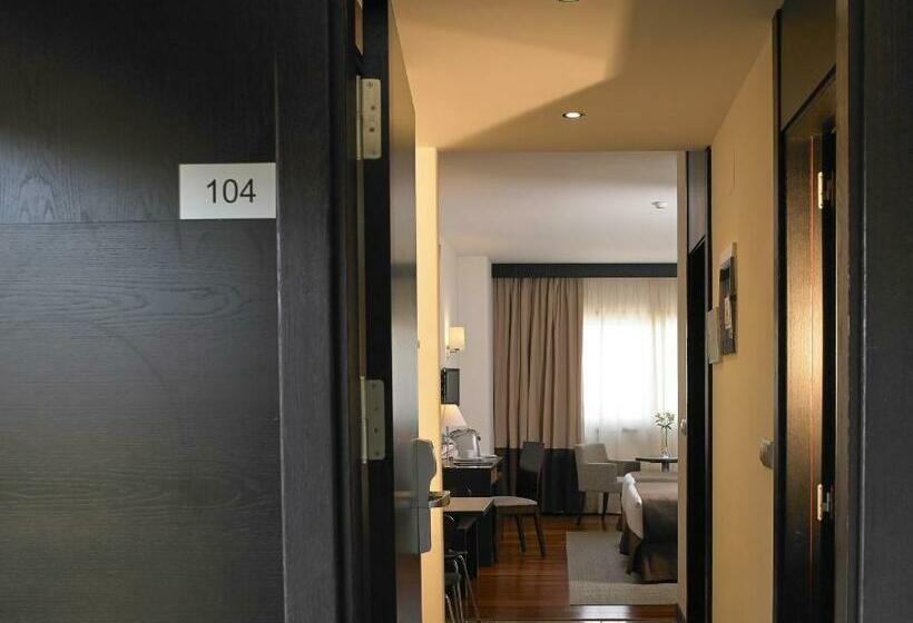 Семейный Номер, Aparthotel Attica21 As Galeras