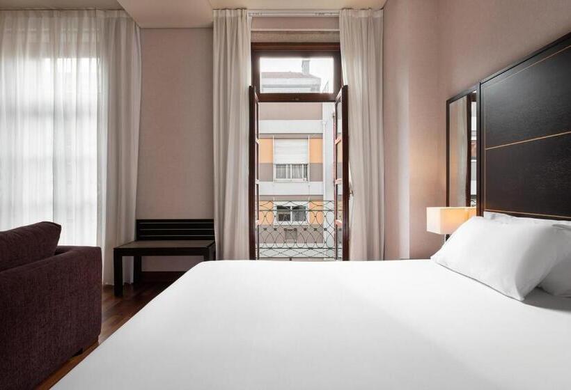 جناح جونيور, Eurostars Das Artes