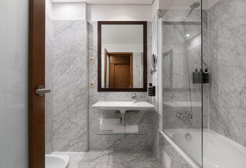 غرفة عائلية, Eurostars Das Artes