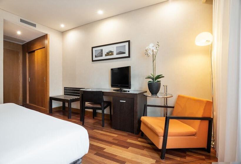 غرفة عائلية, Eurostars Das Artes