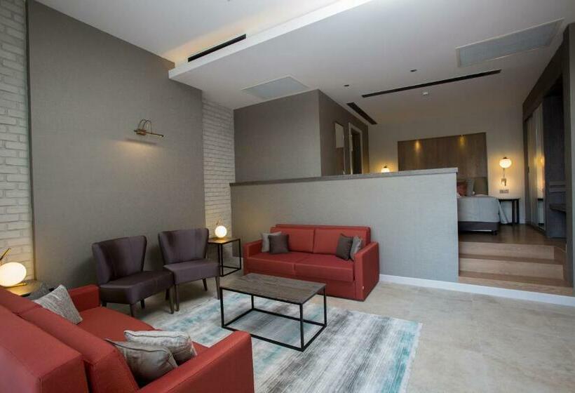 اتاق لوکس خانوادگی, Fame Residence Lara & Spa