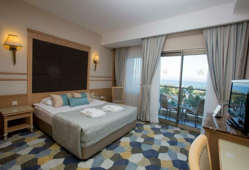 اتاق استاندارد با چشمانداز دریا, Fame Residence Lara & Spa